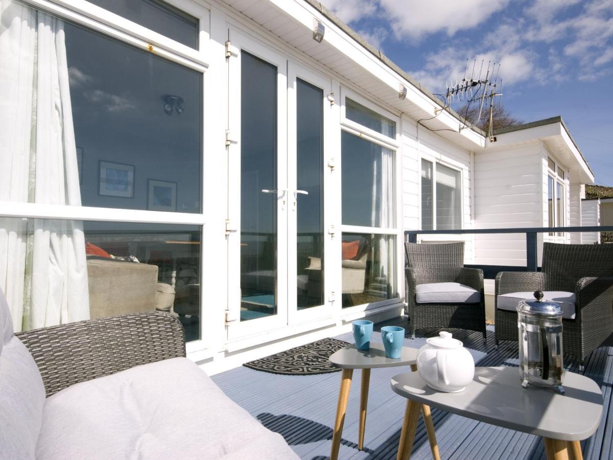 Sail Away Holiday Villa Вентнор Экстерьер фото